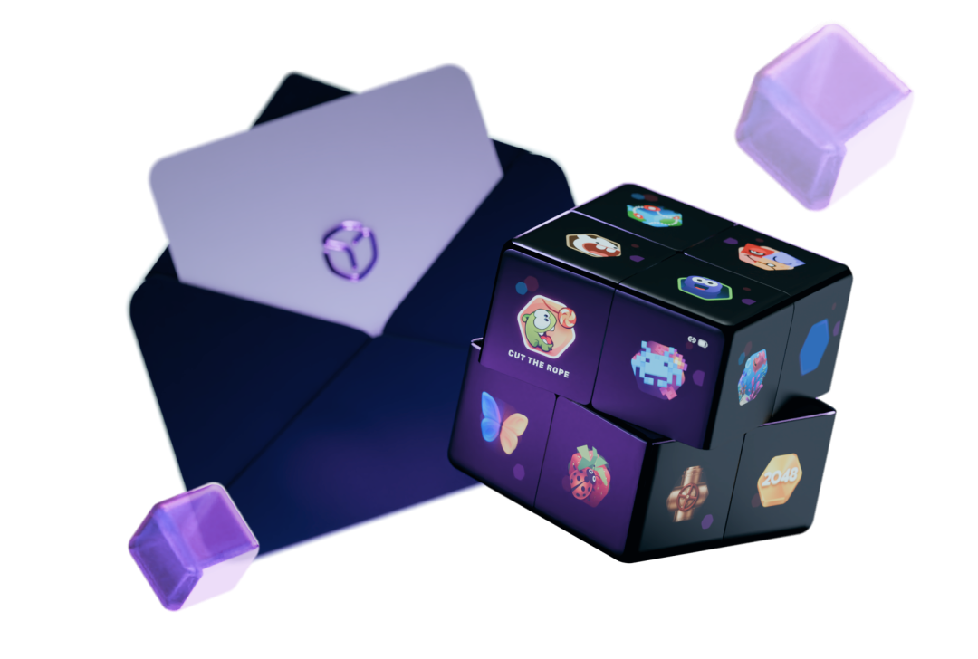 WOWCube near to the envelope